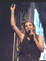 Larissa Magnus Larissa Magnus